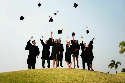 Can you combine athletic scholarships with financial help?